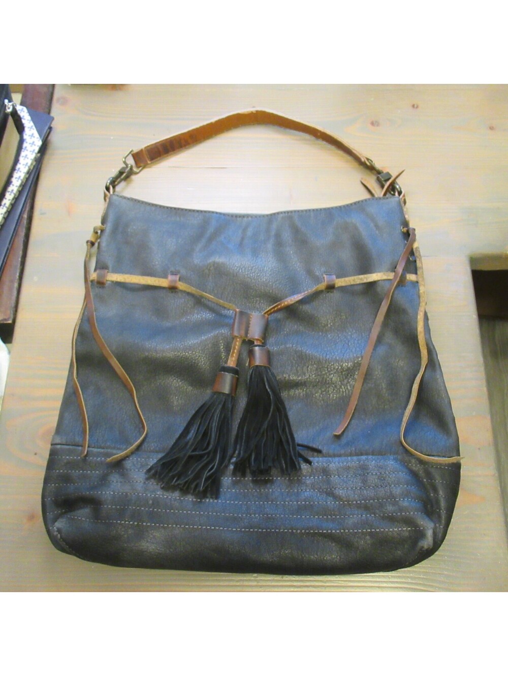Vtg Free People Satchel Hobo Handbag L Black lealther Tassels Fringe Lined Zip